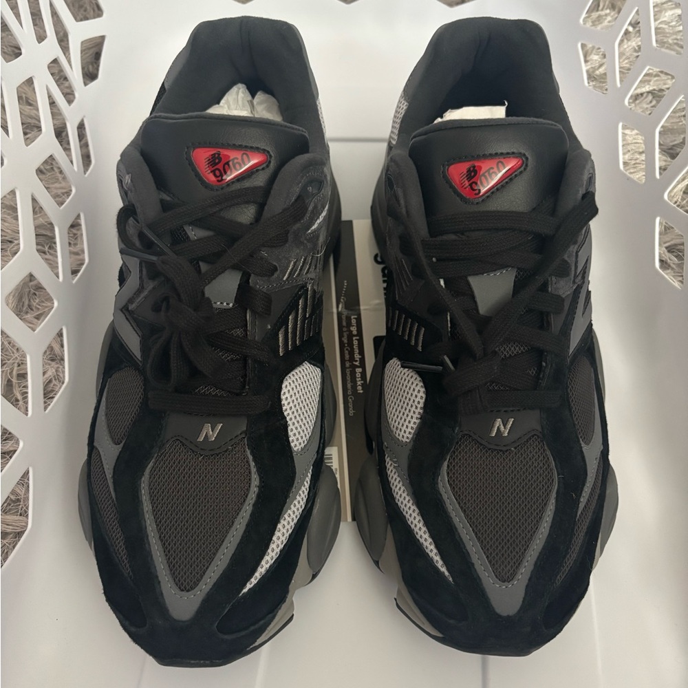 Black/Grey New Balance 9060 (U9060BLK) - Picture 3 of 4